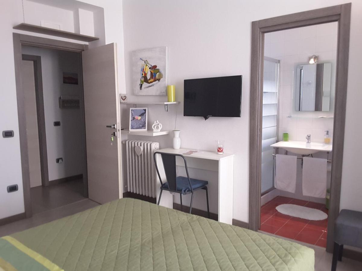 B&B Carolina Napoli-Vomero 外观 照片