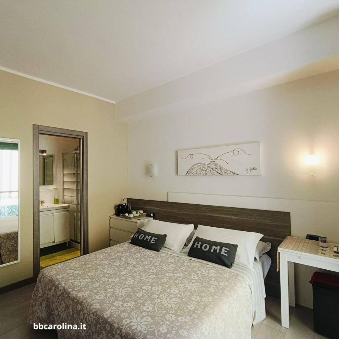 B&B Carolina Napoli-Vomero 外观 照片