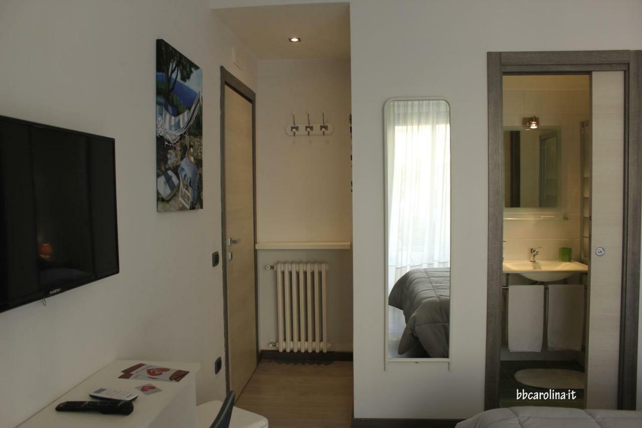 B&B Carolina Napoli-Vomero 外观 照片